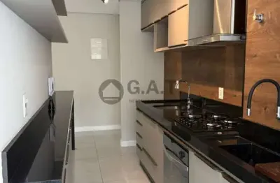 Apartamento para locação em Sorocaba-SP, bairro Aparecidinha: 2 quartos, 1 sala, 1 banheiro, 1 vaga de garagem, 64m². Venha conferir!