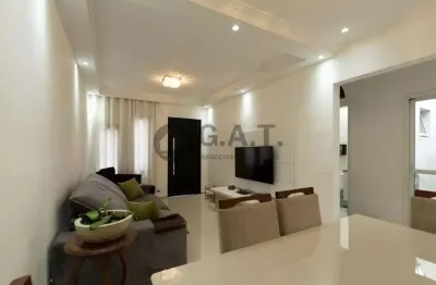 Casa em Condomínio no Horto Florestal - 3 Quartos, 1 Suíte, 2 Salas, 1 Banheiro, 2 Vagas de Garagem - Sorocaba-SP - 100m²