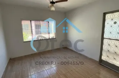Casa com 2 quartos à venda na Rua Américo Diamantino Lópes, 72, Centro, Nilópolis