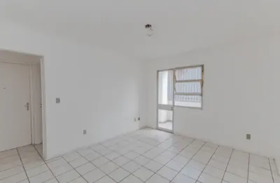 Apartamento de 2 dormitórios com elevador na avenida joão pessoa em porto alegre