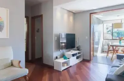 Maravilhoso apartamento de 2 dormitórios com suíte, sacada com churrasqueira e vaga de garagem