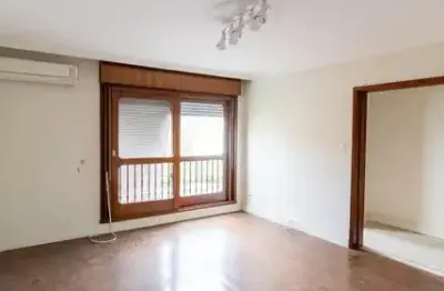 Maravilhoso apartamento de 3 dormitórios com suíte e churrasqueira no menino deus