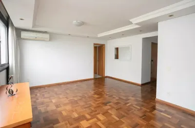 Maravilhoso apartamento de 120m² em frente ao parcão três dormitórios