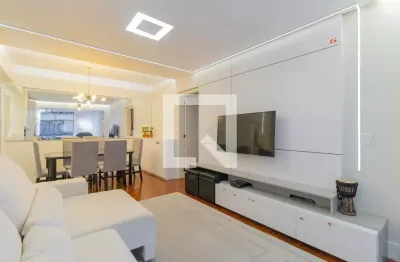 Maravilhoso apartamento de 3 dormitórios com suíte sacada com churrasqueira