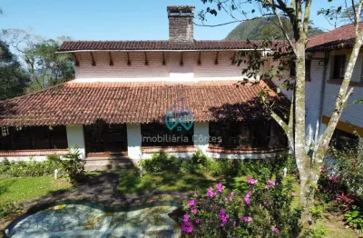 Propriedade exclusiva por r$8.000.000 na serra de teresópolis com casa de campo inglesa