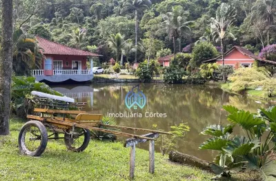 Chácara / sítio com 4 quartos à venda na Estrada da Cascata, Centro, Guapimirim