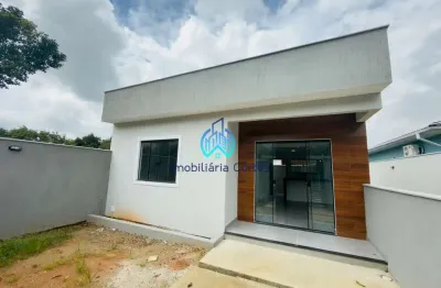 Casa moderna com 2 dormitórios no Centro de Guapimirim para locação