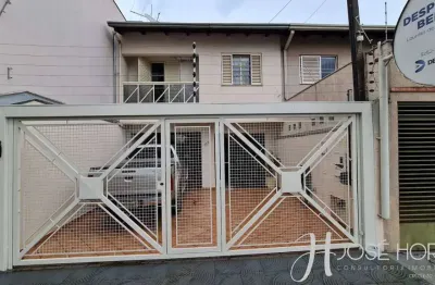 Casa com 3 quartos à venda no Centro, Arapongas 