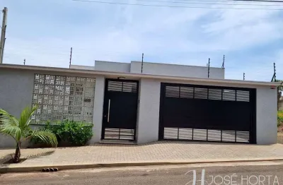 Casa com 3 quartos à venda no Jardim Morumbi, Arapongas 