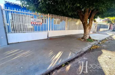 Casa com 2 quartos à venda no Centro, Arapongas 