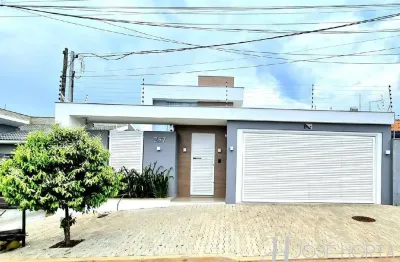 Casa com 3 quartos à venda no Conjunto Centauro, Arapongas 