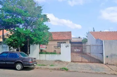 Casa com 3 quartos à venda no Jardim Petrópolis, Arapongas 