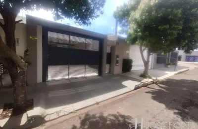 Casa com 3 quartos à venda no Jardim Vale das Perobas, Arapongas 
