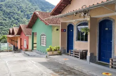 Casa comercial com 10 salas à venda no Jardim Meudon, Teresópolis 