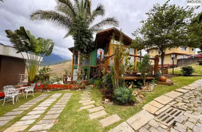 Encantadora casa em condomínio de alto padrão no vargem grande