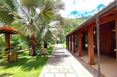 Casa com 4 quartos à venda no Três Córregos, Teresópolis 