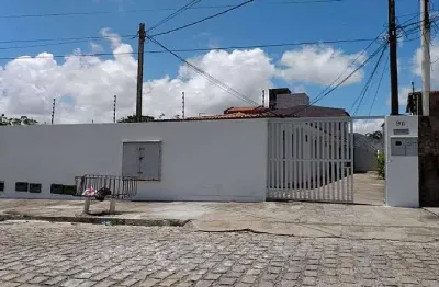 Casa com 2 quartos para alugar no Ponta Negra, Natal 