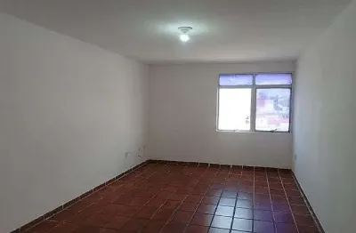 Apartamento com 3 quartos para alugar no Lagoa Nova, Natal 