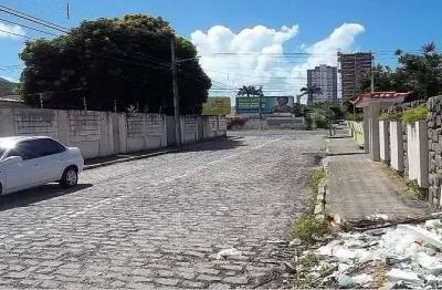Terreno à venda no Lagoa Nova, Natal 