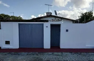 Casa com 2 quartos à venda no Pajuçara, Natal 