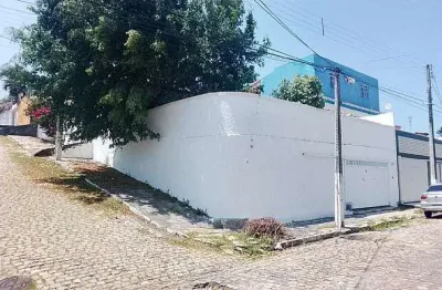 Casa com 3 quartos para alugar no Capim Macio, Natal 