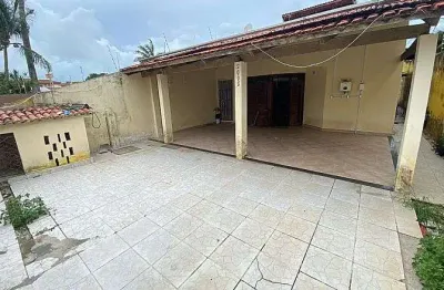 Casa com 5 quartos à venda no Lagoa Nova, Natal 