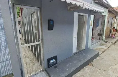 Casa com 2 quartos à venda no Dix-Sept Rosado, Natal 