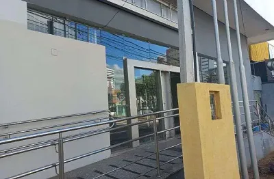 Casa comercial para alugar no Lagoa Nova, Natal 