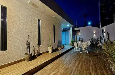 Casa comercial à venda no Barro Vermelho, Natal 