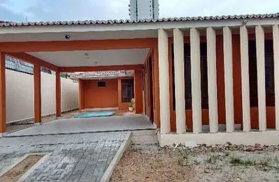 Casa com 3 quartos para alugar no Lagoa Nova, Natal 