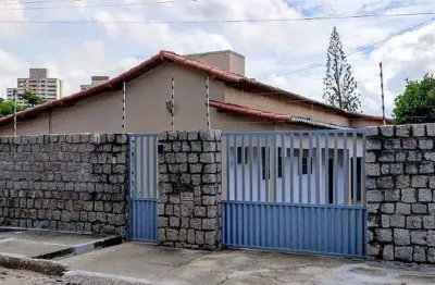 Casa com 3 quartos para alugar no Neópolis, Natal 