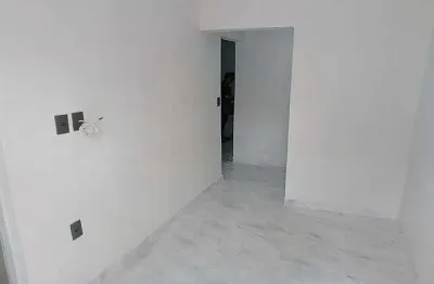 Casa com 2 quartos para alugar no Candelária, Natal 