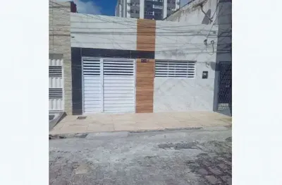 Casa com 2 quartos à venda no Lagoa Nova, Natal 
