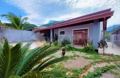 Casa à venda, 180 m²  com 3 dormitórios com suíte máster com hidromassagem - cidade jardim - caraguatatuba/sp