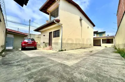 Casa com 6 quartos à venda na Avenida José da Costa Pinheiro Júnior, 22, Jardim Tarumãs, Caraguatatuba