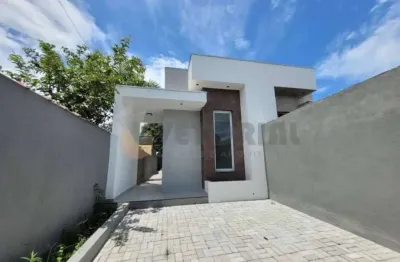 Casa com 2 quartos à venda na Avenida Thereza Albino Chacon, 123, Pontal de Santa Marina, Caraguatatuba