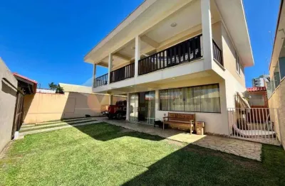 Casa com 4 quartos à venda na Rua Ferraz de Vasconcelos, 1234, Indaiá, Caraguatatuba