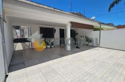Casa com 2 quartos à venda na Rua José do Patrocínio, 3456, Poiares, Caraguatatuba