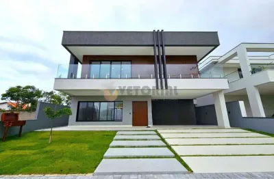 Casa em condomínio fechado com 5 quartos à venda na Rua Um, 243, Balneário Gardem Mar, Caraguatatuba