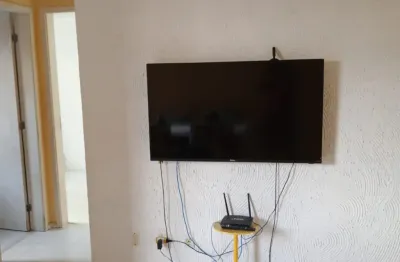 Apto pronto pra morar 2/4  condomínio  jardim cajazeiras