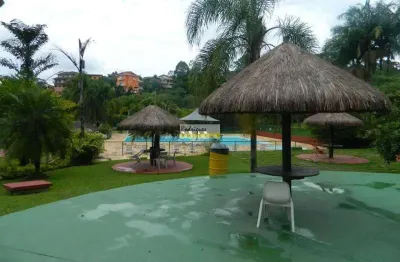 Excelente casa na região de  alphaville - com todo lazer