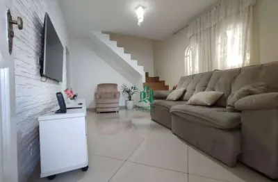 Lindo sobrado de esquina com 170mt² - 3 dorm. /2 banheiros e 3 vagas