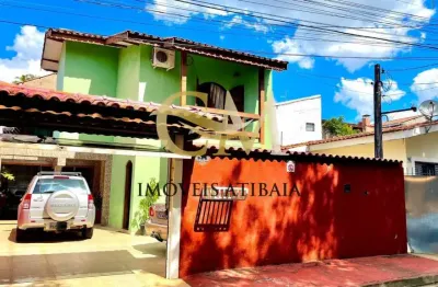 Sobrado próximo ao centro de atibaia, região tranquila e arborizada