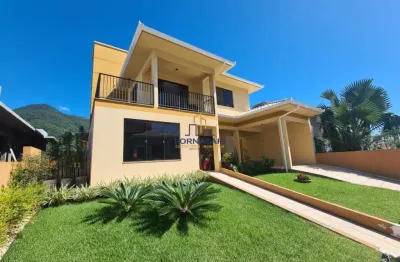 Casa alto padrão em condomínio completo próximo a praia - palhoça/sc