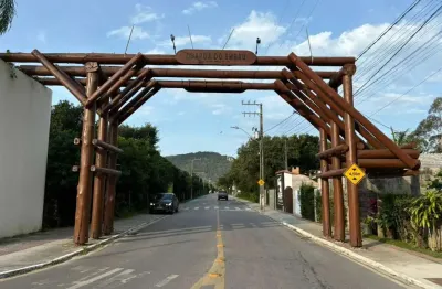 Oportunidade: área próxima à praia da guarda do embaú em palhoça/sc: 1.386,98m²!