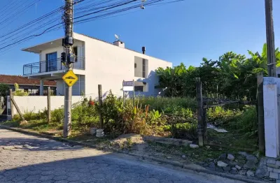Incrível terreno próximo à principal avenida do bairro aririú em palhoça/sc!