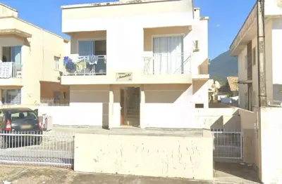 Excelente apartamento com móveis planejados na barra do aririú em palhoça/sc!
