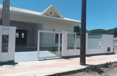 Casa com 3 quartos à venda na Praia de Fora, Palhoça 