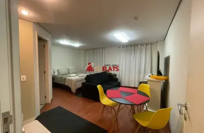 Flat com 2 quartos para alugar na Avenida Jamaris, 101, Moema, São Paulo