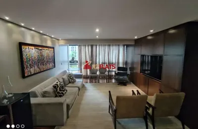 Flat com 3 quartos para alugar na Avenida Jandira, 185, Moema, São Paulo